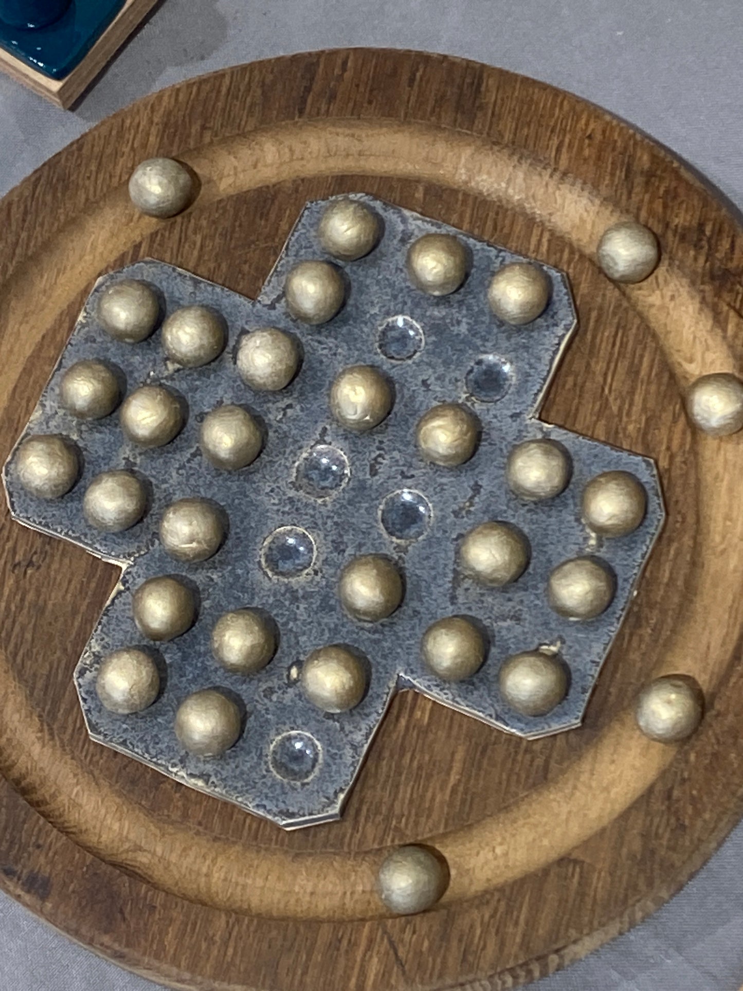 Solitaire avec rigole